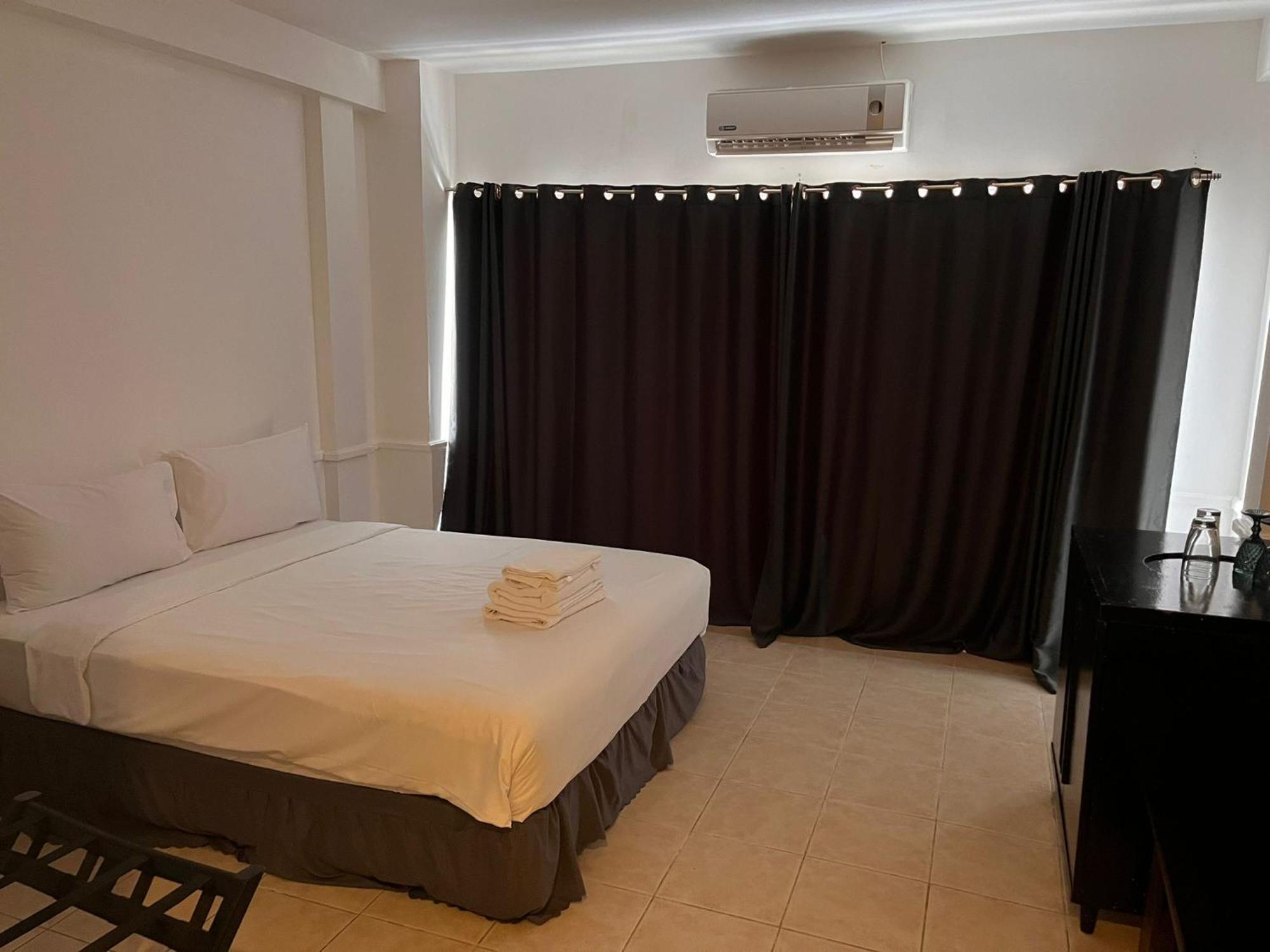 Shalom Center Chaweng Samui Hotel Екстериор снимка